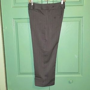 Apt. 9 Ava - Gray Pinstripe Cropped Pants (Size 10)